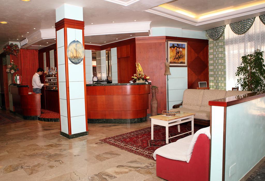 Hotel American Lido di Jesolo Luaran gambar